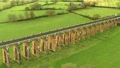 Balcombeviaduct